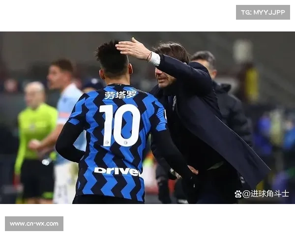 佛罗伦萨与国际米兰展开巅峰对决，实力碰撞引发球迷热议